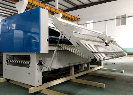 Machine se pliante de drap complètement automatique de l'hôtel 3m pour le textile de nappe/rideau